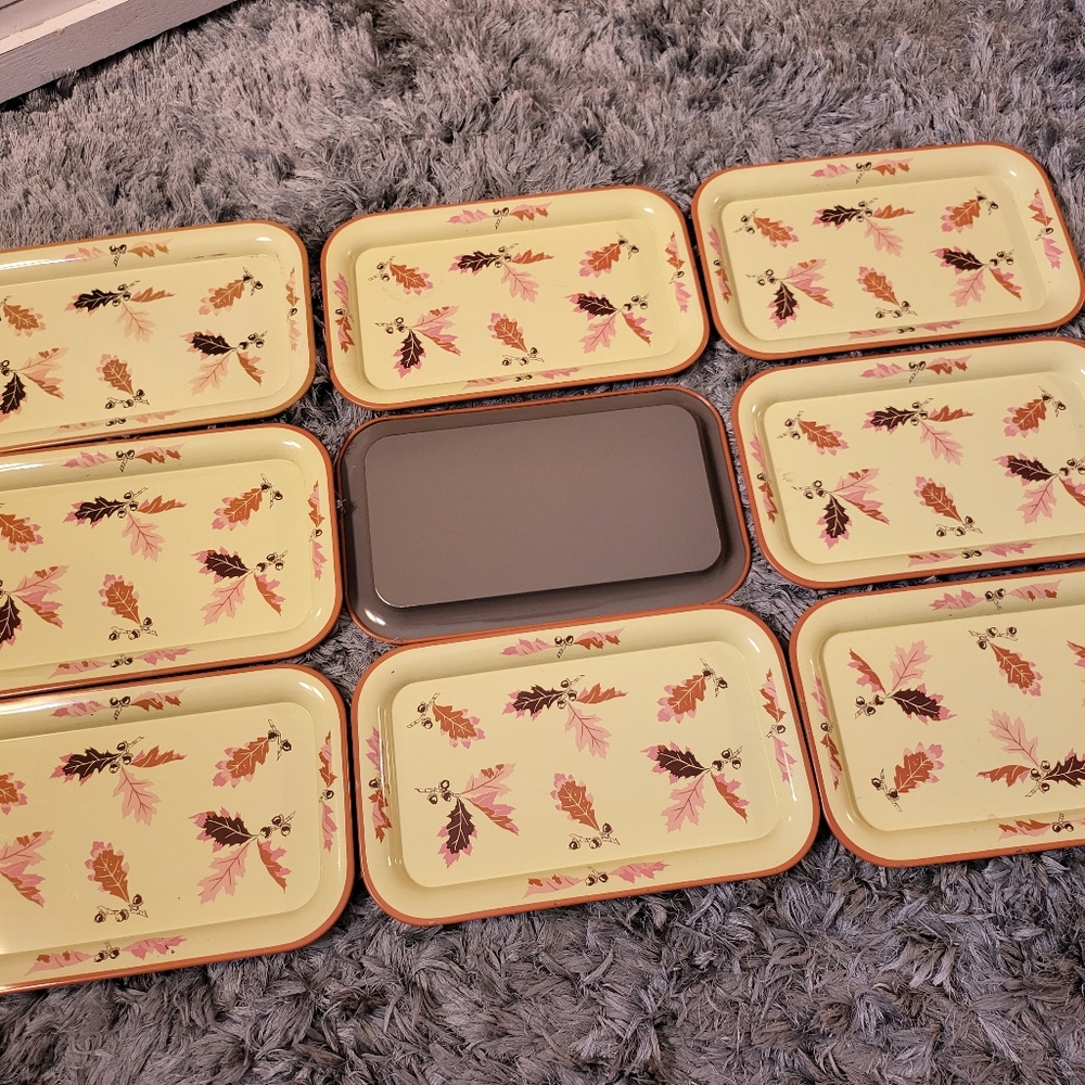 9pc Vtg Metal Oak Leaf & Acorn Personal Trays